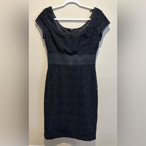 White House Black Market Lace Cocktail Dress - EUC‎ - Size 6 - Black - Stunning